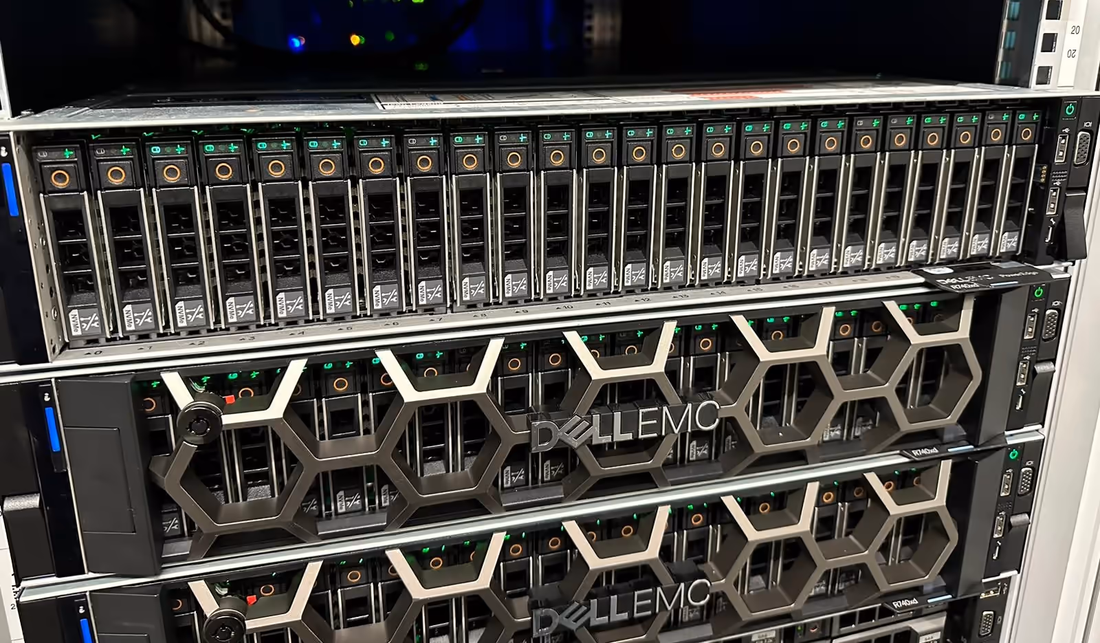 Dell PowerEdge Server